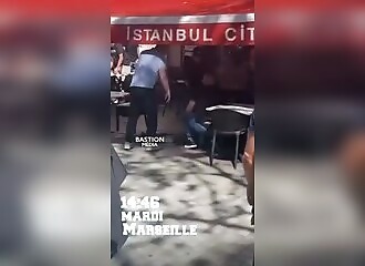  An assailant was neutralized by police after a knife attack in Marseille 