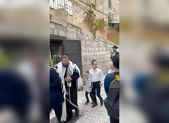 Arrests in Jerusalem after spitting on Christian pilgrims