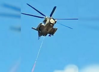 Cable breaks: military helicopter crashes during air transport