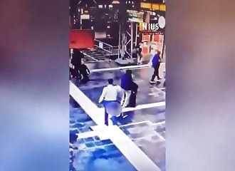  Man shot dead at Frankfurt railway station in front of a crowd of passengers 