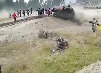 Accident mortel lors d'une course d'off-road à quatre roues, une spectatrice percutée
