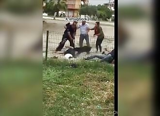 Aggressive pit bull shot by police in Turkey
