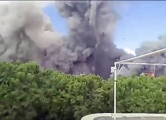 Massive attack on Lebanon kills nearly 500 people