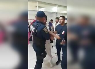 Doctors clash with security guards in Mexico