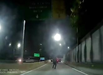 Driver narrowly avoids robbery in Rio de Janeiro (but gets shot)
