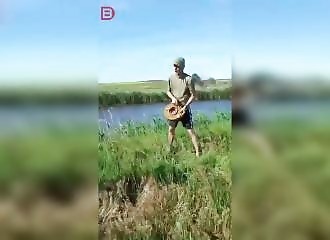 They find a mine and throw it into the water to fish