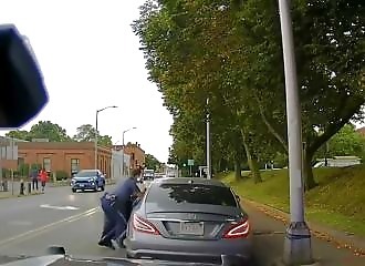 Roadside check: an officer dragged for several metres