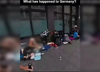 Youtuber films drug addicts in Frankfurt, police ask him to stop