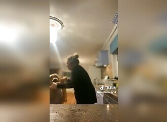Dernière vidéo d'elle et son bully avant de se faire dévorer par son chien