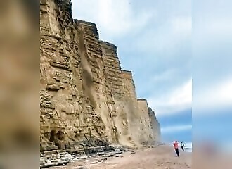 A cliff collapses on tourists in Westbay