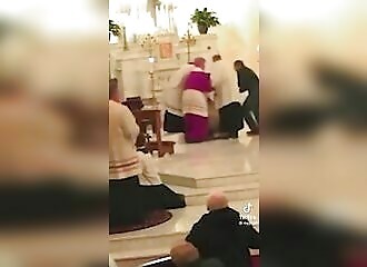 Man attacks priest in Spokane (Washington)
