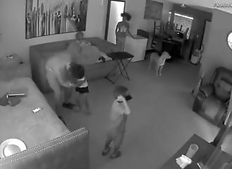  Accident in Florida: a three-year-old girl is injured by an unattended pistol