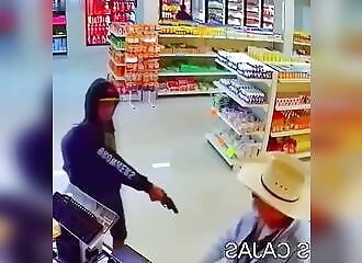 Cowboy prevents robbery by disarming thug