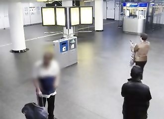 Comedian mugged for no reason on the subway
